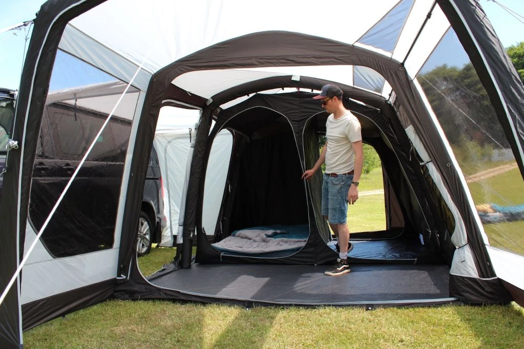 Outdoor Revolution Movelite T4E Mid Drive Away Awning (220 - 255) 11 Outdoor Revolution Movelite T4E Mid Drive Away Awning (220 - 255) - Image 9