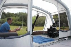 Outdoor Revolution Airedale 7.0SE Including Footprint & Lounge Liner -Sports Equipment Store orft2030 airedale7.0se l8