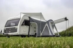 Sunncamp Swift Deluxe 325 SC Caravan Awning -Sports Equipment Store swift deluxe 325 sc with side sun canopy 7
